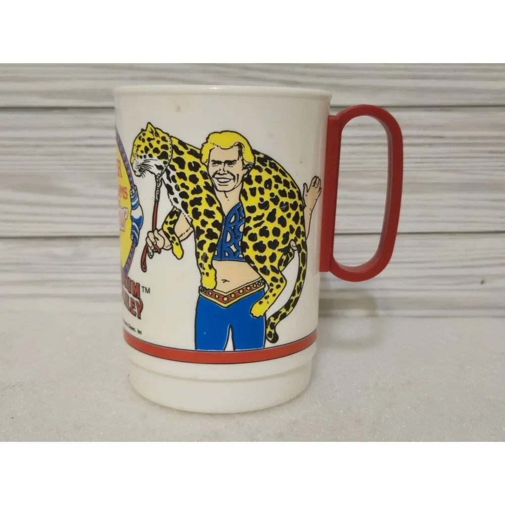 VINTAGE 1988 CIRCUS CUP FAREWELL TOUR RINGLING BARNUM BROS. & BAILEY CIRCUS